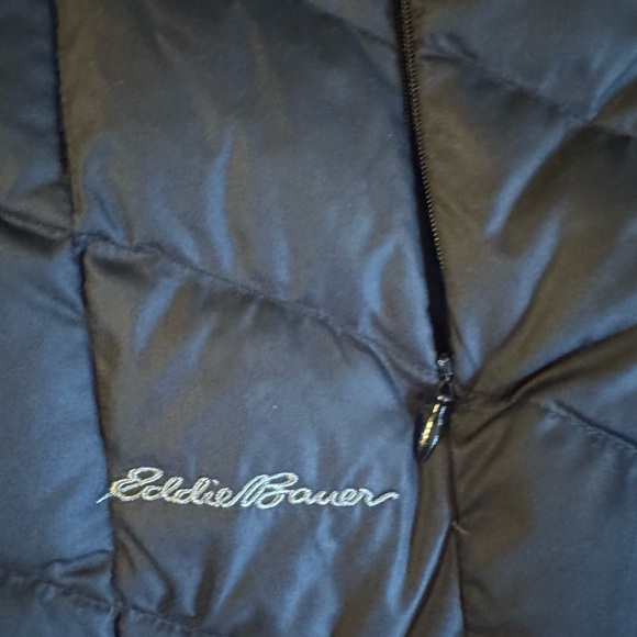 Eddie Bauer Women’s Black Puffer Jacket size X Small 80% Down Insulation - Picture 6 of 8